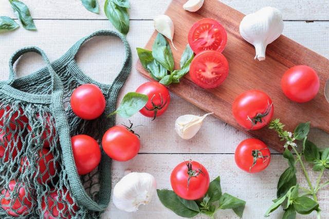 トマトの美容効果とは？美肌づくりに役立つ栄養成分と作用
